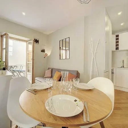 Apartment Lovely Renovated Terrace - Mobility Lease *